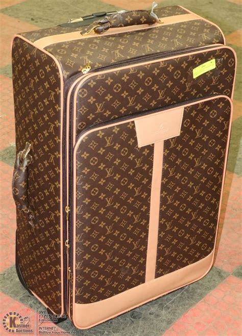 fake louis vuitton luggage